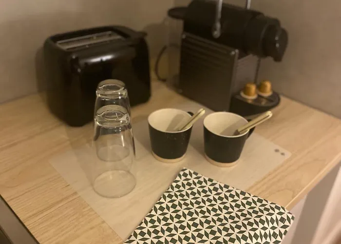 Neuf Equipe Apartment