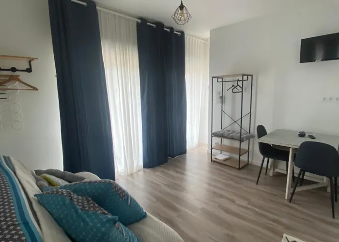 Apartment Neuf Equipe *